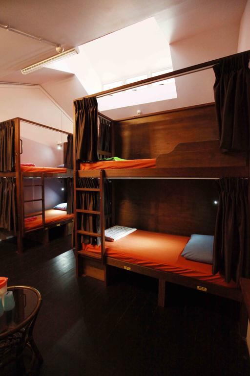 60S Hostel سنغافورة الغرفة الصورة
